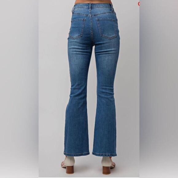 Easel High Rise Distressed Flare Jeans NEW - Picture 3 of 5